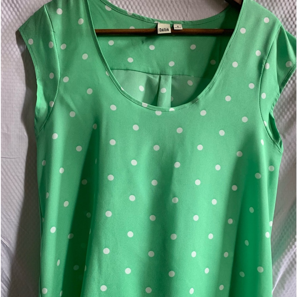 🦋Women’s Cap Short Sleeve Crewneck Shirts Dressy Casual Blouse. Size S